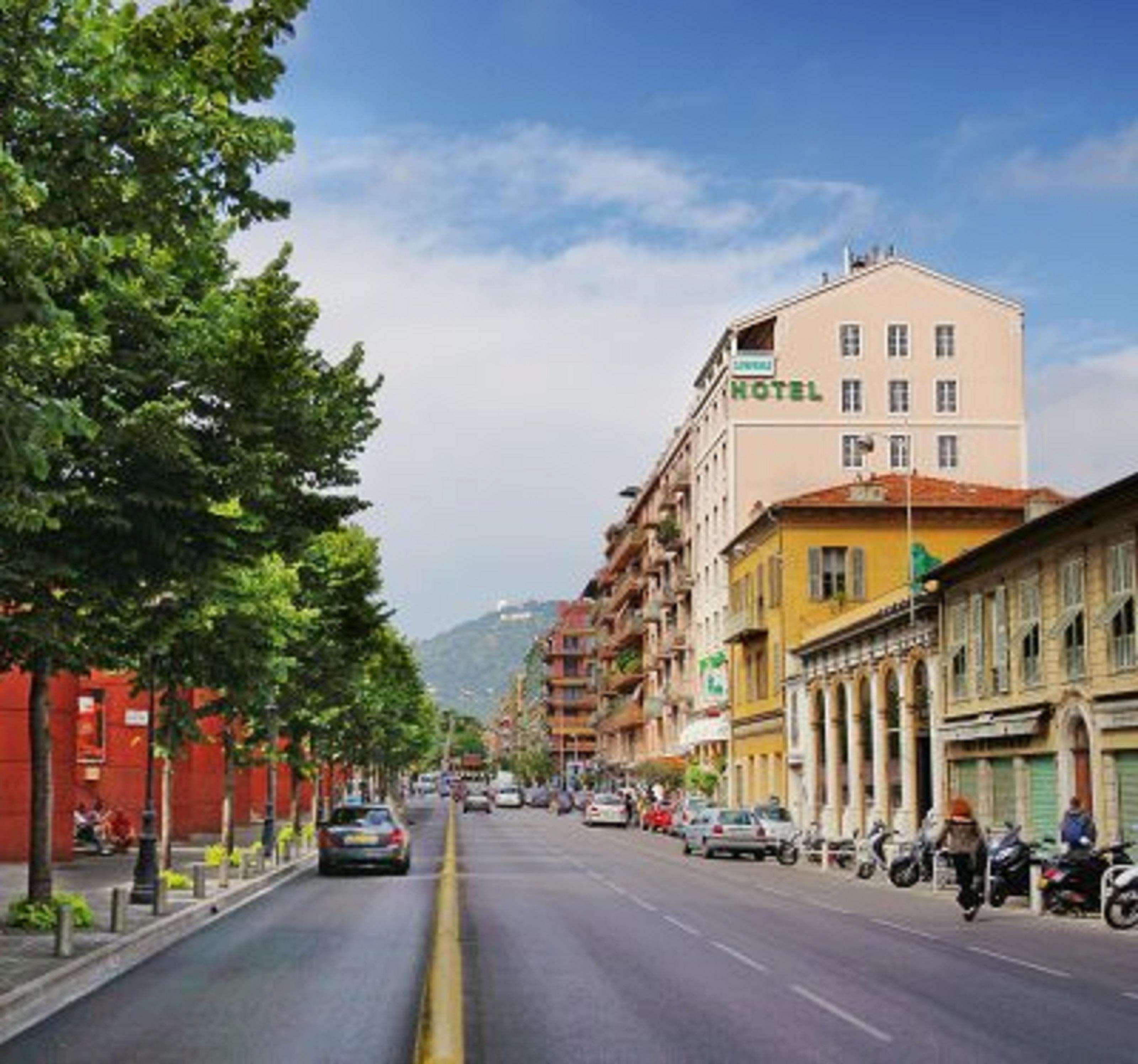 Campanile Hotel Nice Centre Acropolis Exterior foto